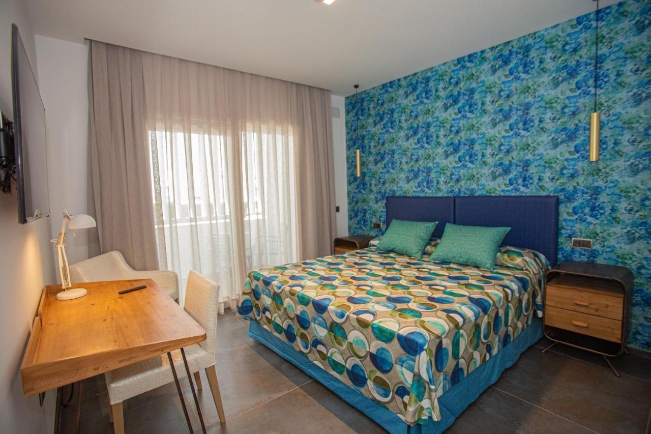 Hotel Adiafa Barbate Exterior photo